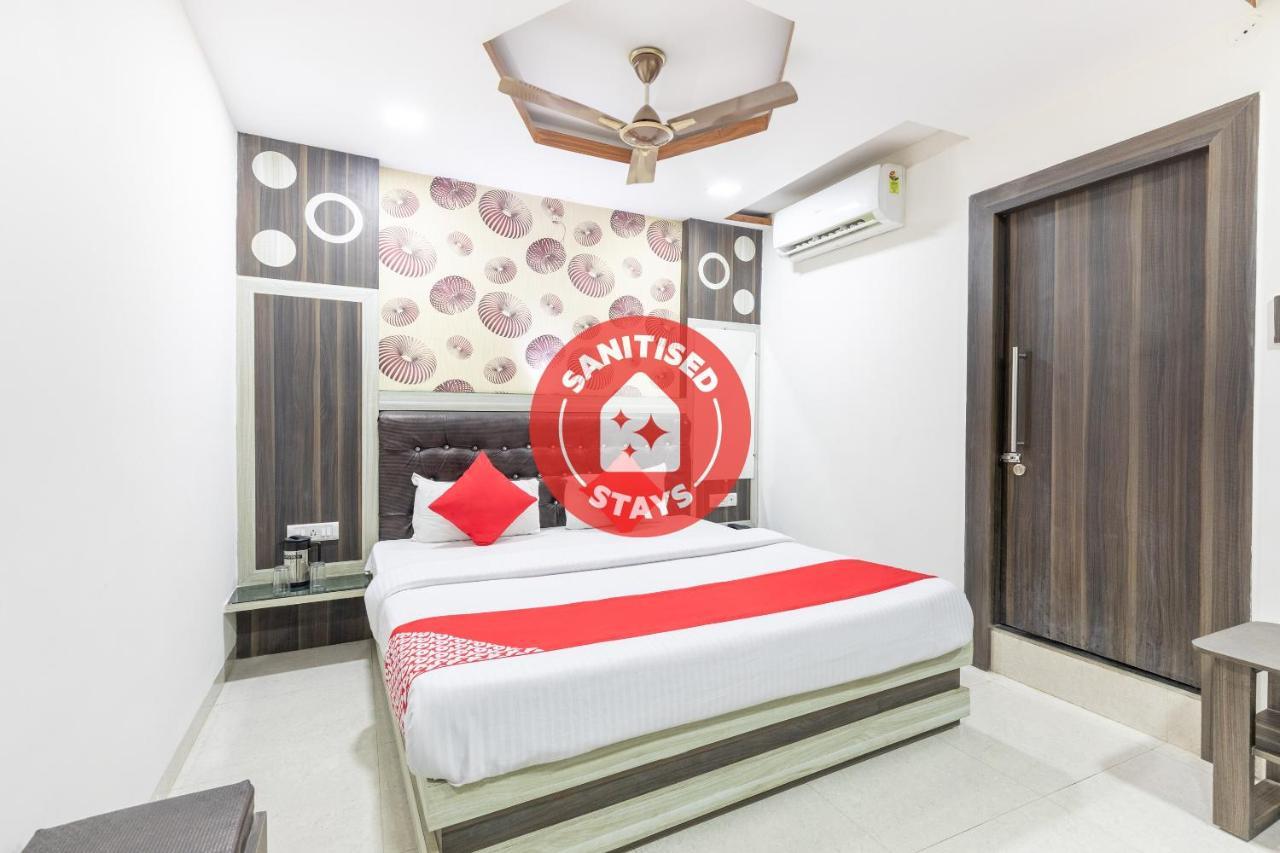 Oyo 45301 Hotel Om Palace Sāgar Eksteriør bilde