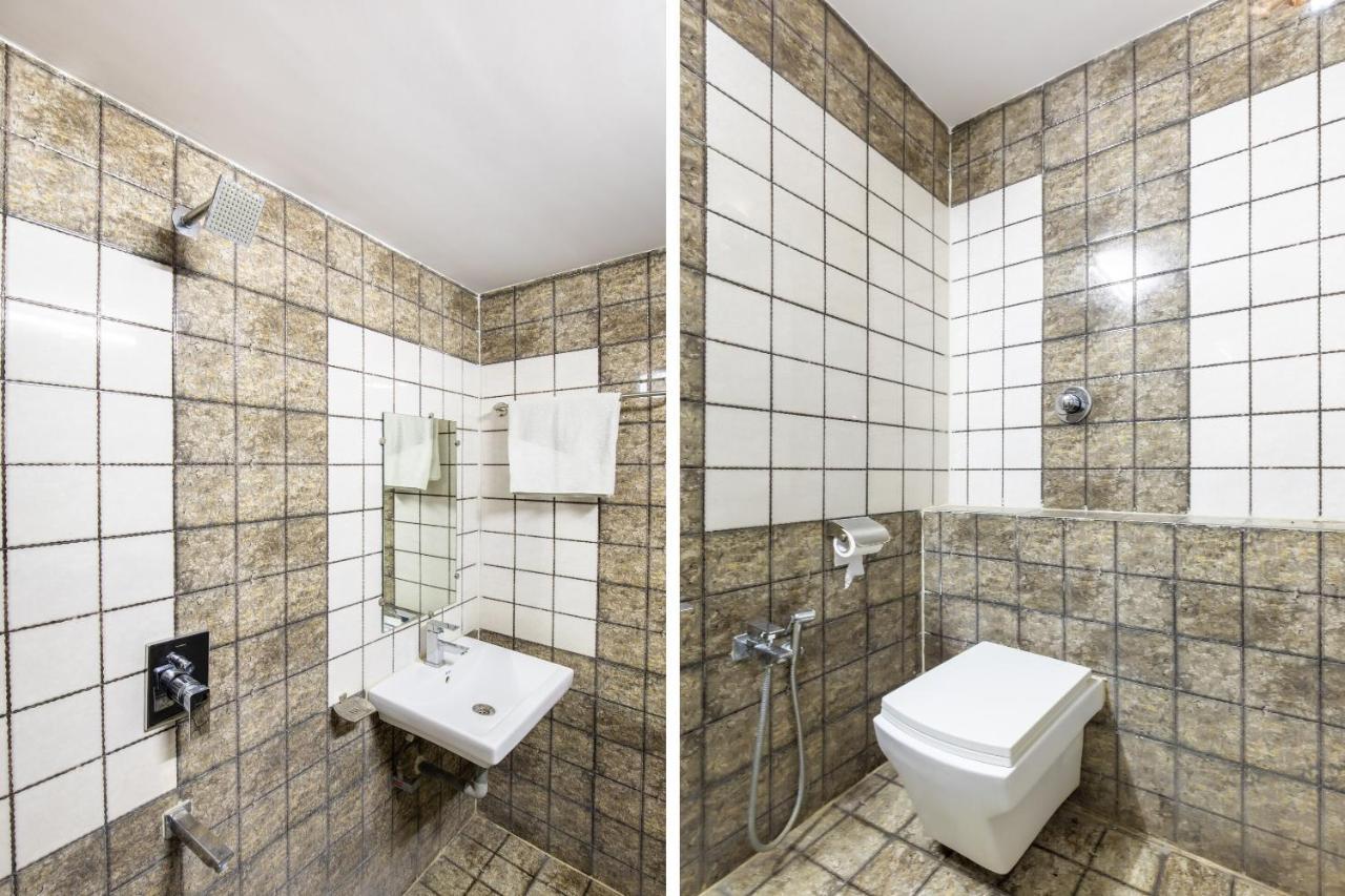 Oyo 45301 Hotel Om Palace Sāgar Eksteriør bilde