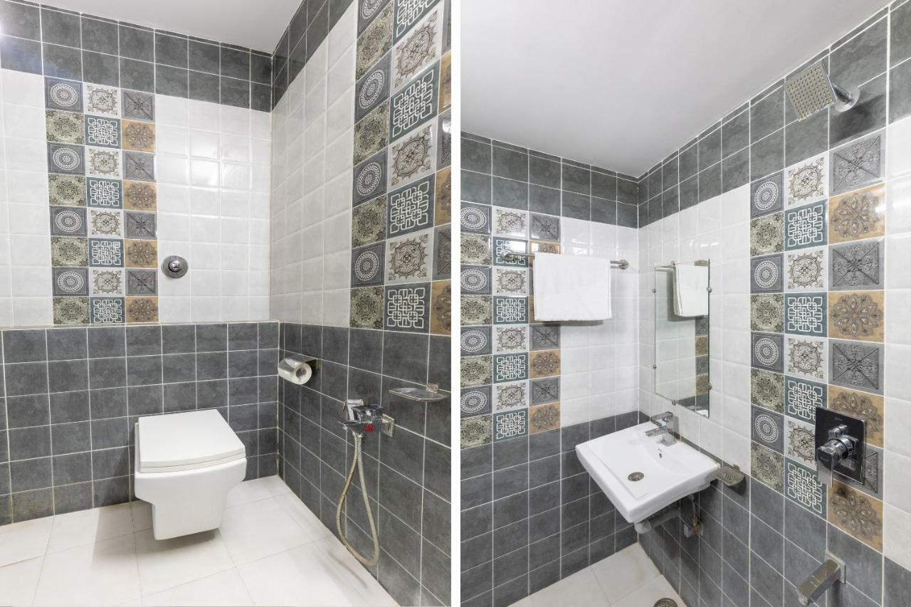 Oyo 45301 Hotel Om Palace Sāgar Eksteriør bilde